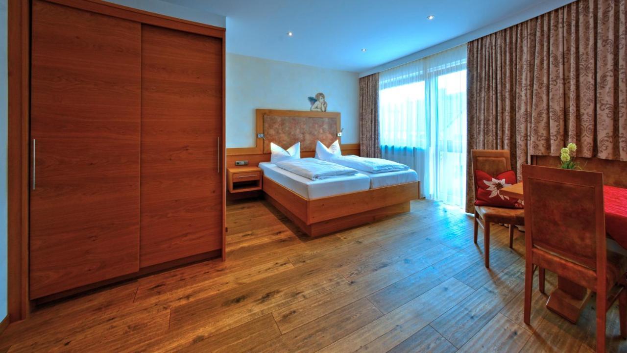 Gasthof Zur Post Raisting Room photo